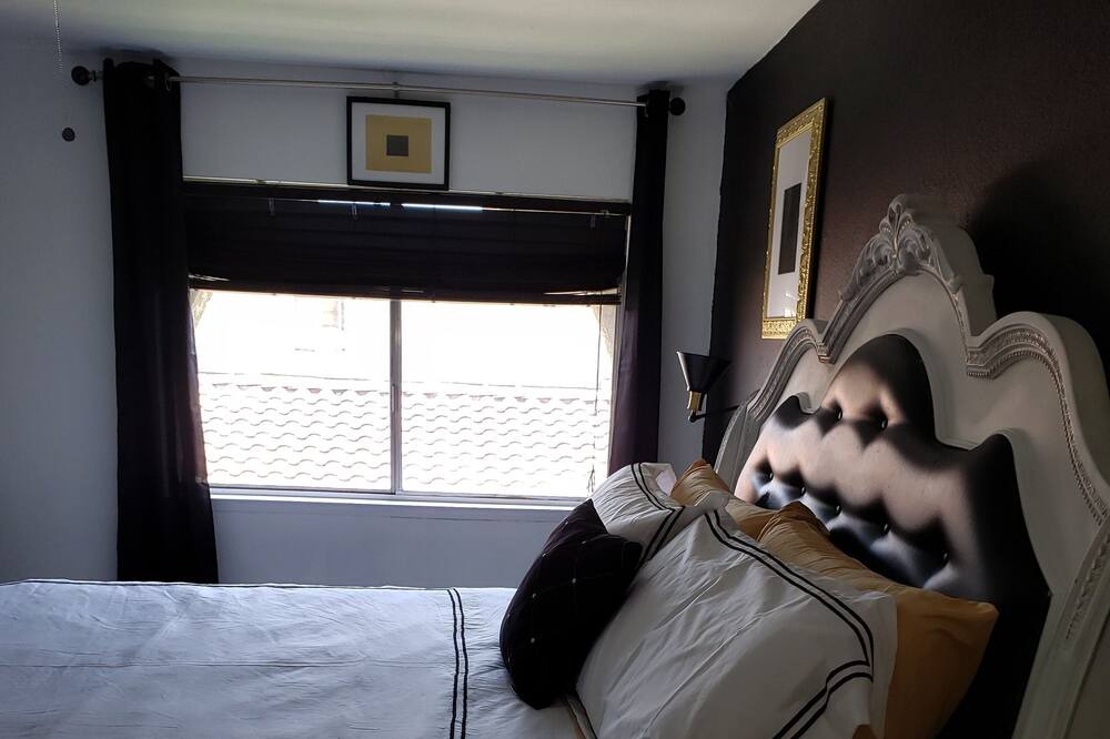 Photo of Bedroom in Chino