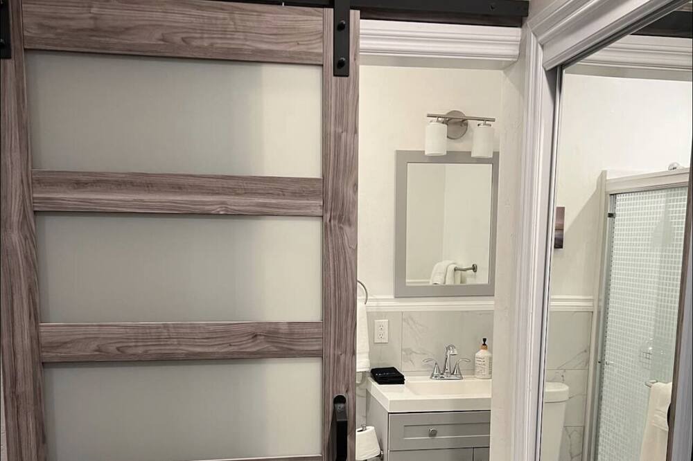 Photo of Bathroom in Central San Pedro