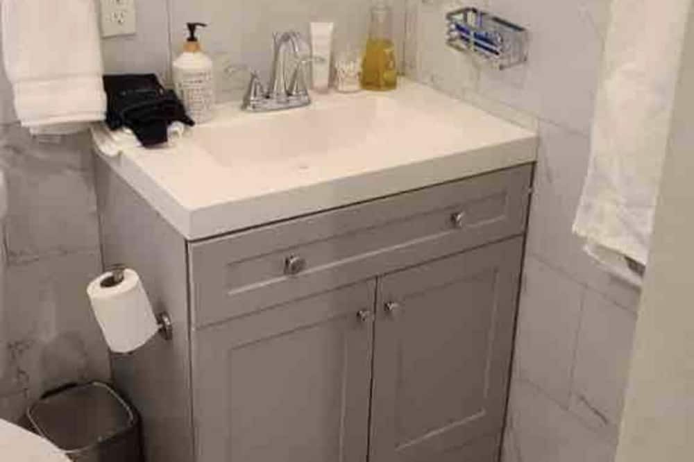 Photo of Bathroom in Central San Pedro