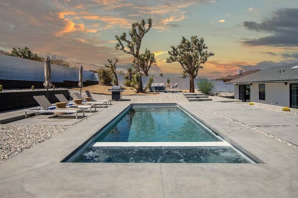Photo of Others in Joshua Tree