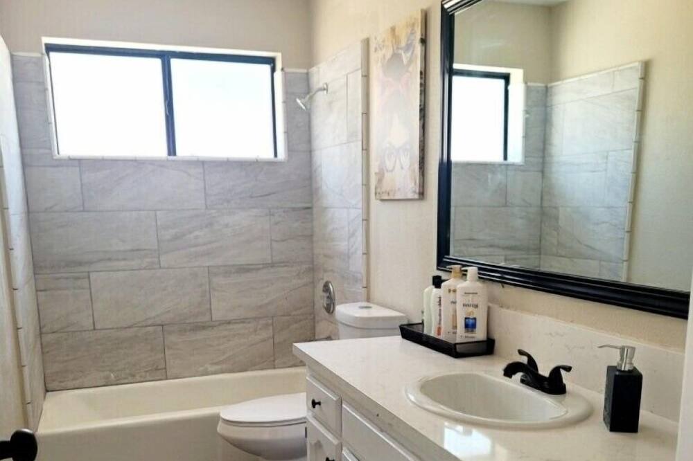 Photo of Bathroom in Yosemite Lakes