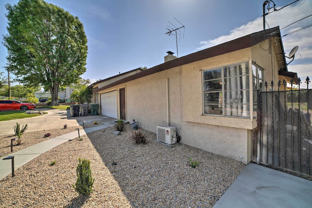 Photo of Outdoor in Corona