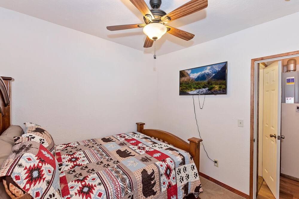 Photo of Bedroom in Boulder Bay