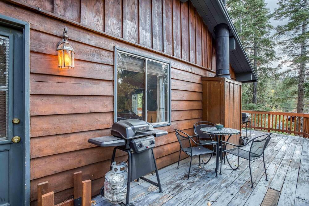Photo of Outdoor in Upper Moonridge