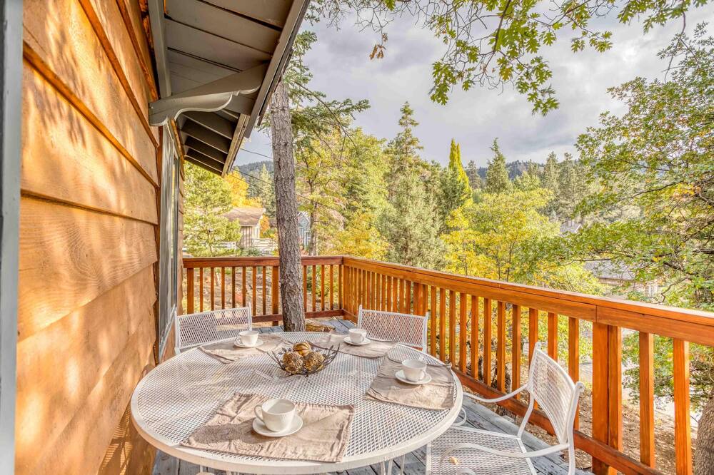 Photo of Outdoor in Upper Moonridge