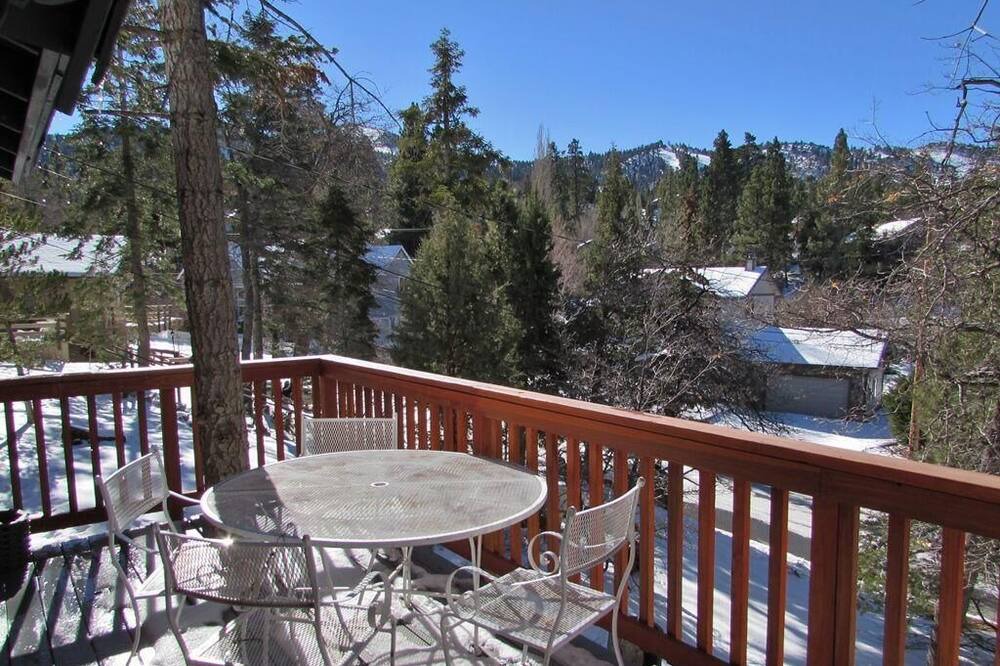 Photo of Outdoor in Upper Moonridge