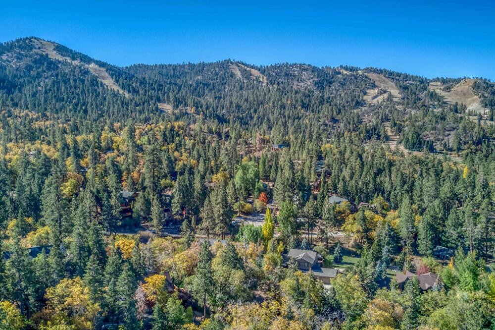 Photo of Outdoor in Upper Moonridge