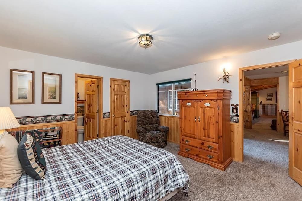 Photo of Bedroom in Eagle Mountain Estates