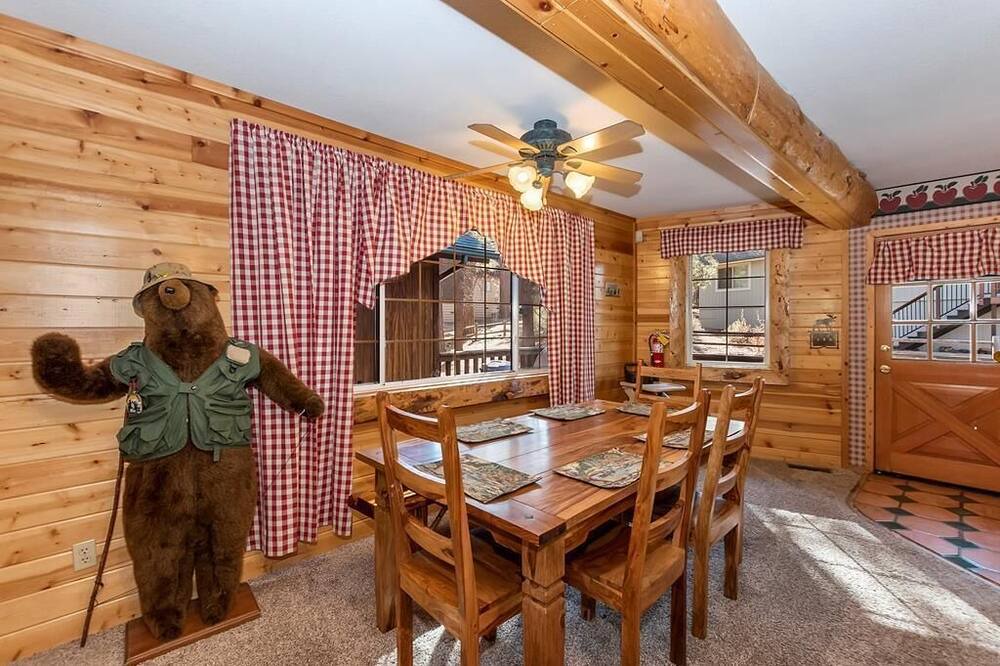 Photo of Kitchen in Eagle Mountain Estates