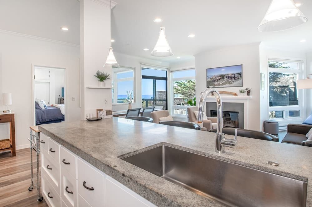 Photo of Kitchen in La Selva Beach