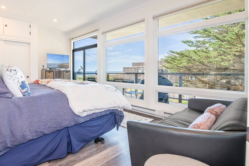 Photo of Bedroom in La Selva Beach