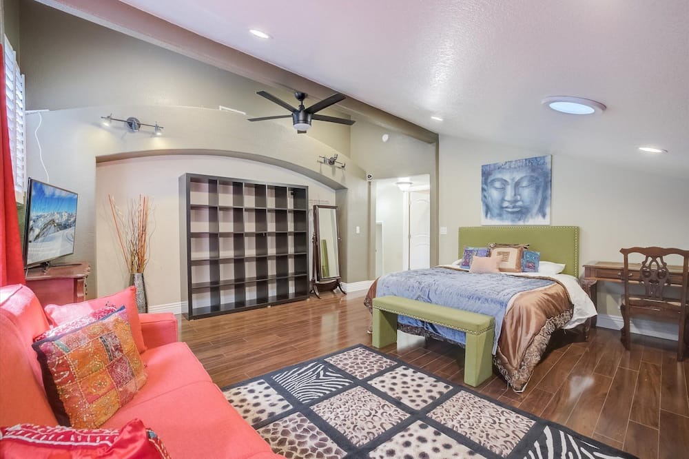 Photo of Bedroom in Anaheim Hills