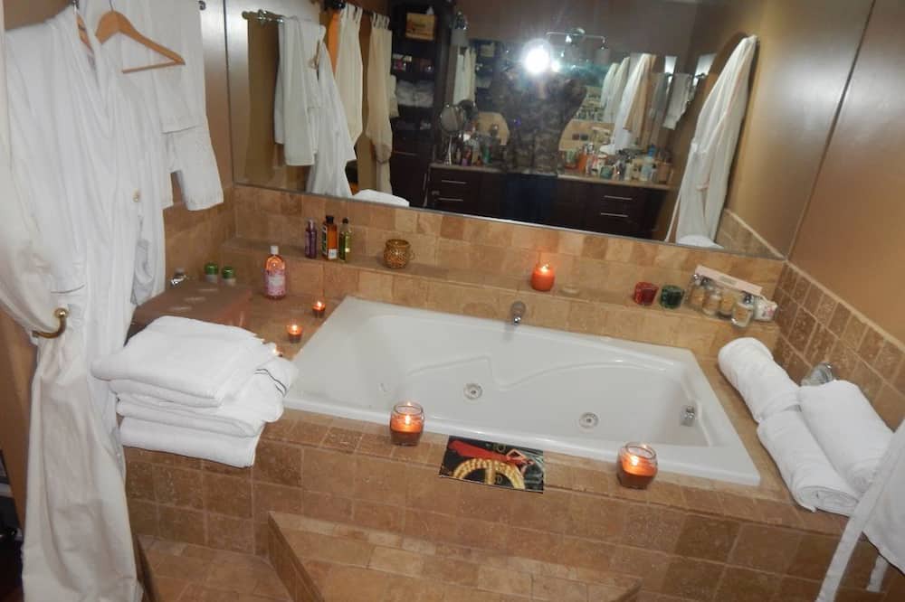 Photo of Bathroom in Anaheim Hills