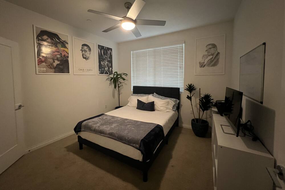 Photo of Bedroom in Laguna Hills