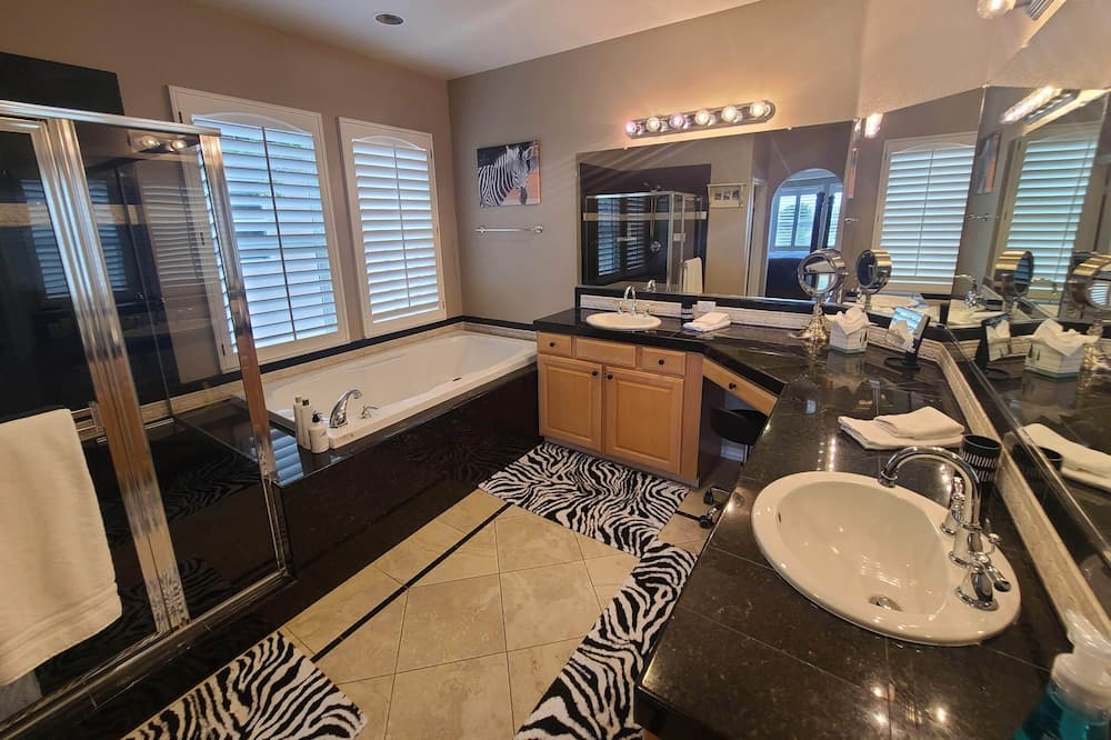 Photo of Bathroom in Goleta