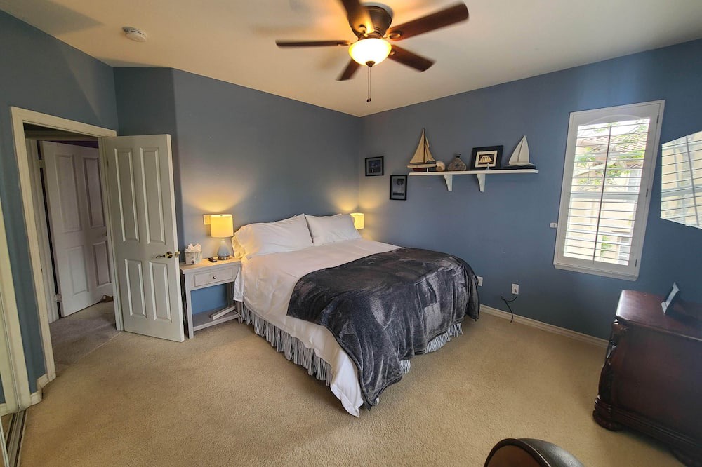 Photo of Bedroom in Goleta