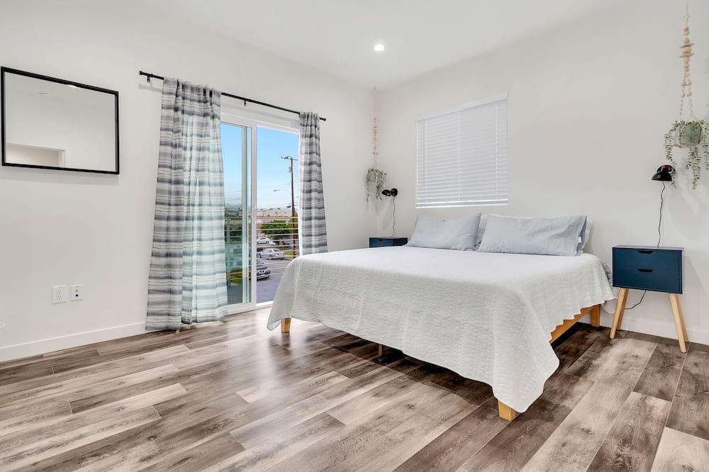 Photo of Bedroom in South Montebello