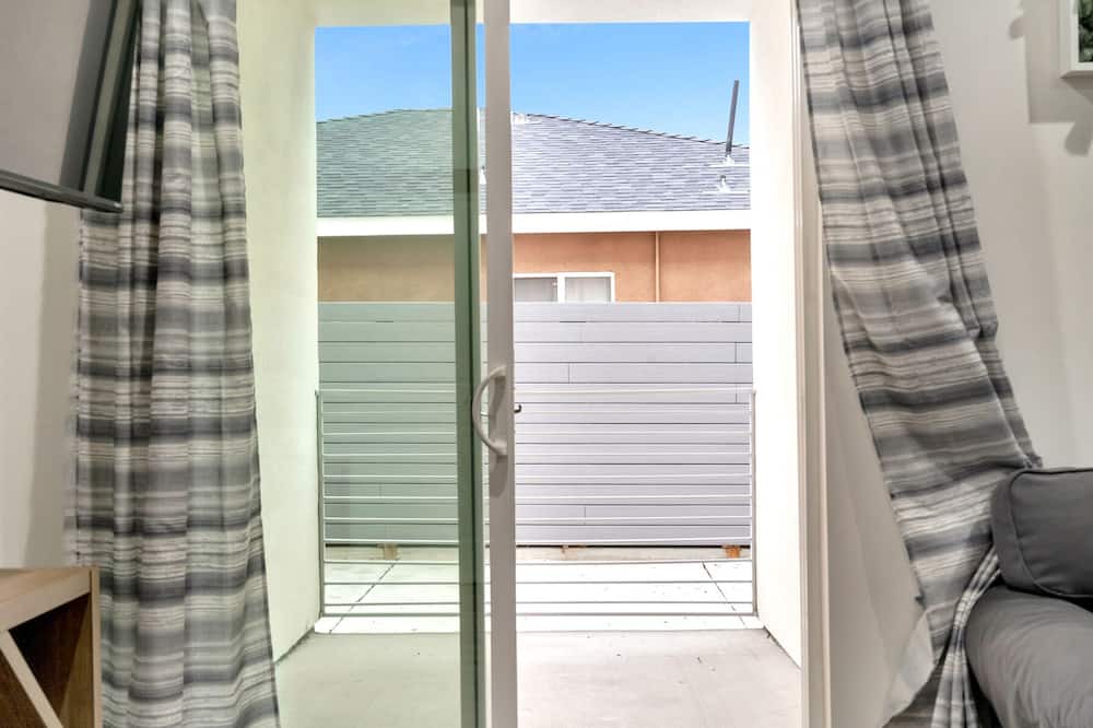 Photo of Bedroom in South Montebello
