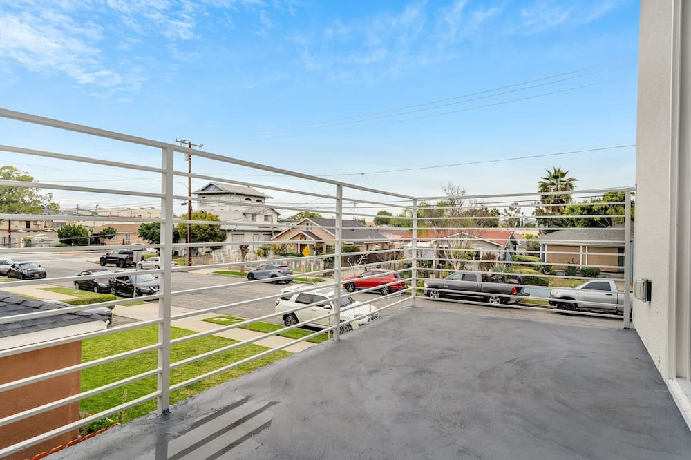 Photo of Others in South Montebello