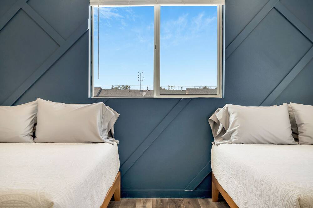 Photo of Bedroom in Montebello