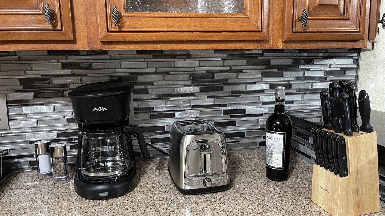 Photo of Kitchen in Corona