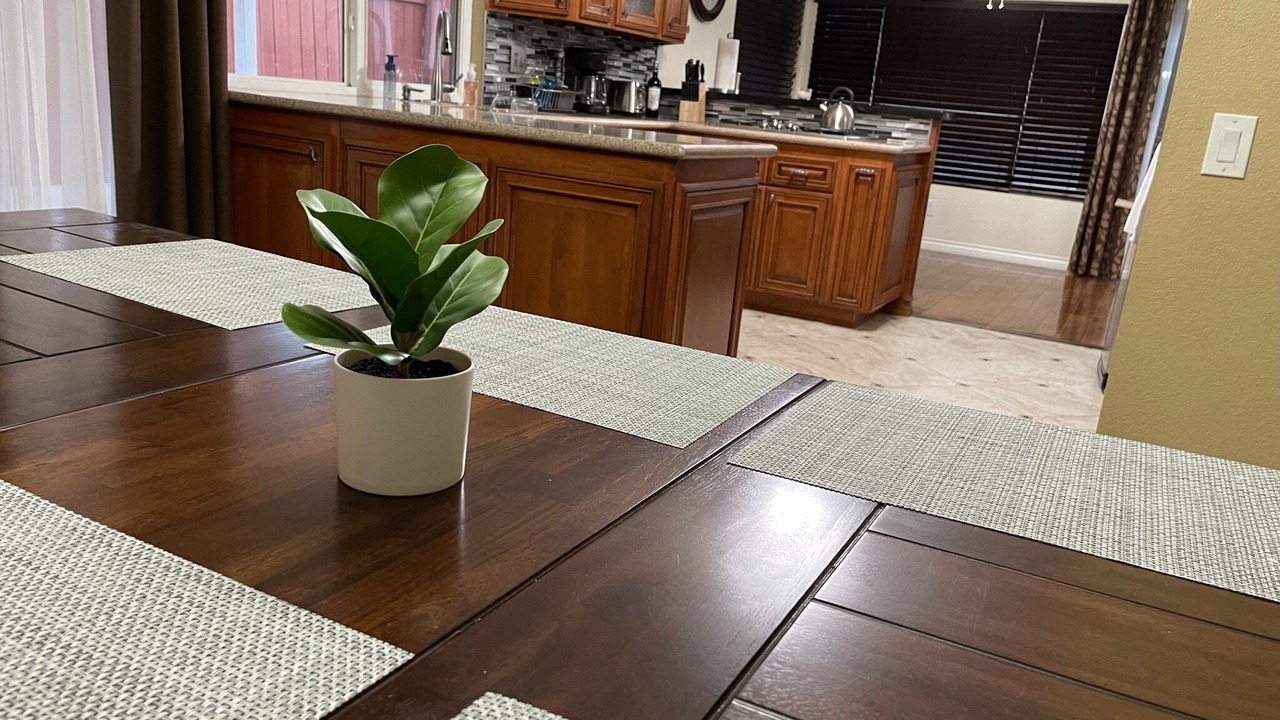 Photo of Kitchen in Corona