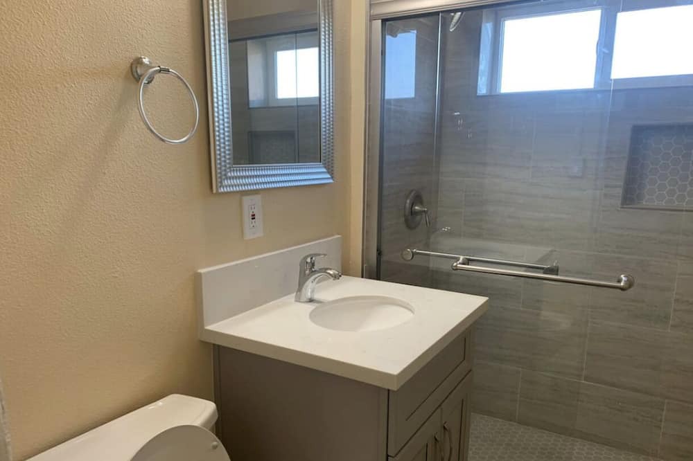 Photo of Bathroom in Chino