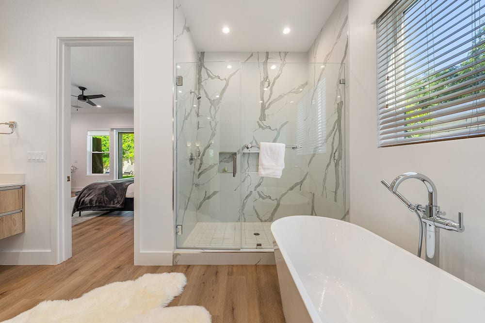 Photo of Bathroom in Valley Village