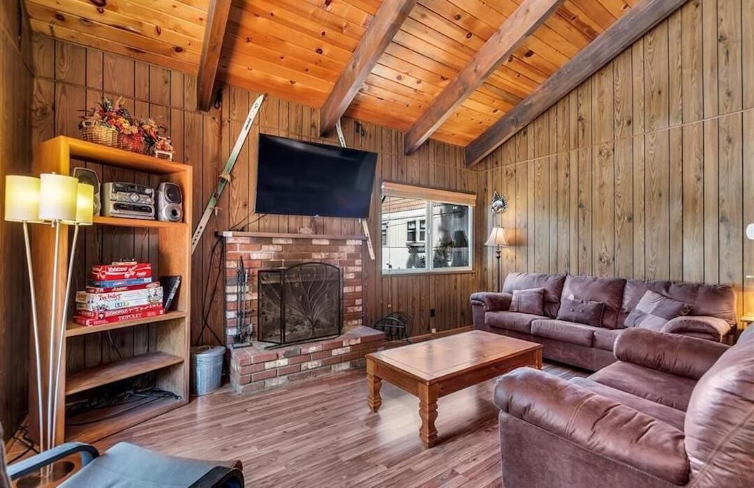 Photo of Livingroom in Moonridge
