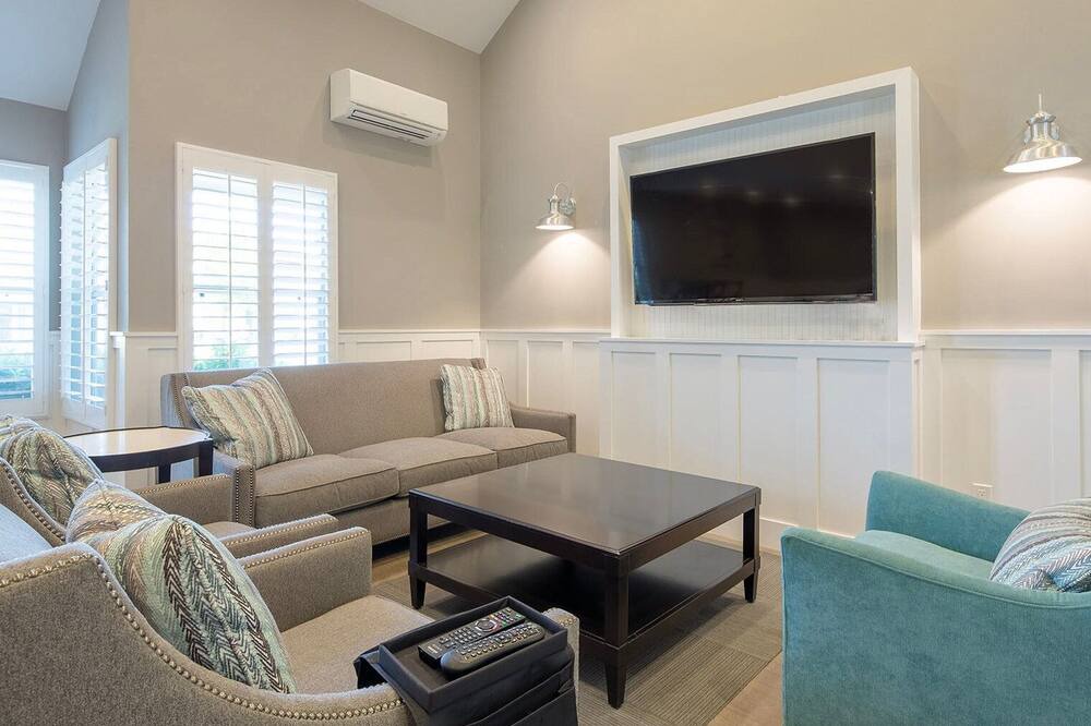 Photo of Livingroom in Foster City