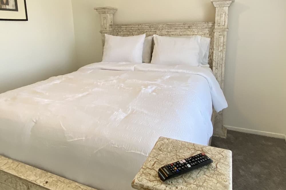 Photo of Bedroom in Riverside