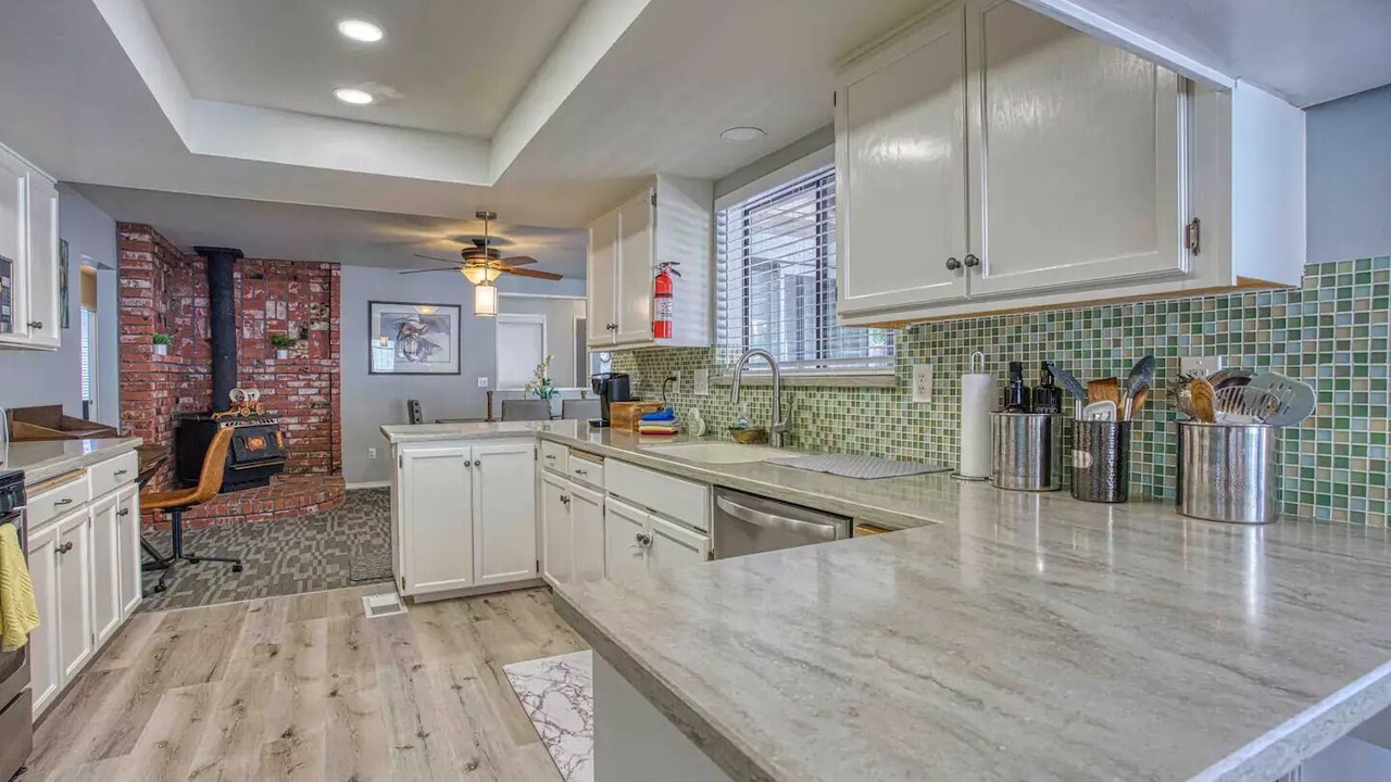 Photo of Kitchen in Kernville