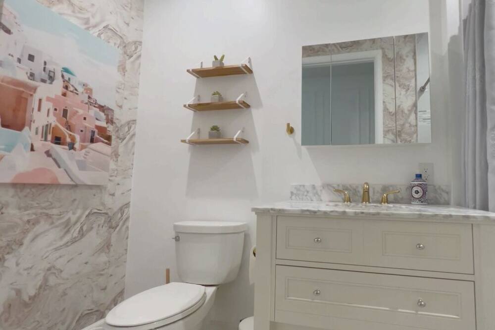 Photo of Bathroom in Hermosa Beach