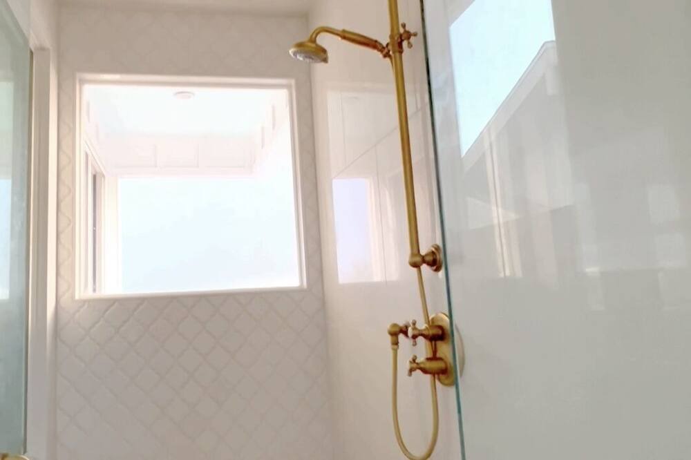 Photo of Bathroom in Hermosa Beach