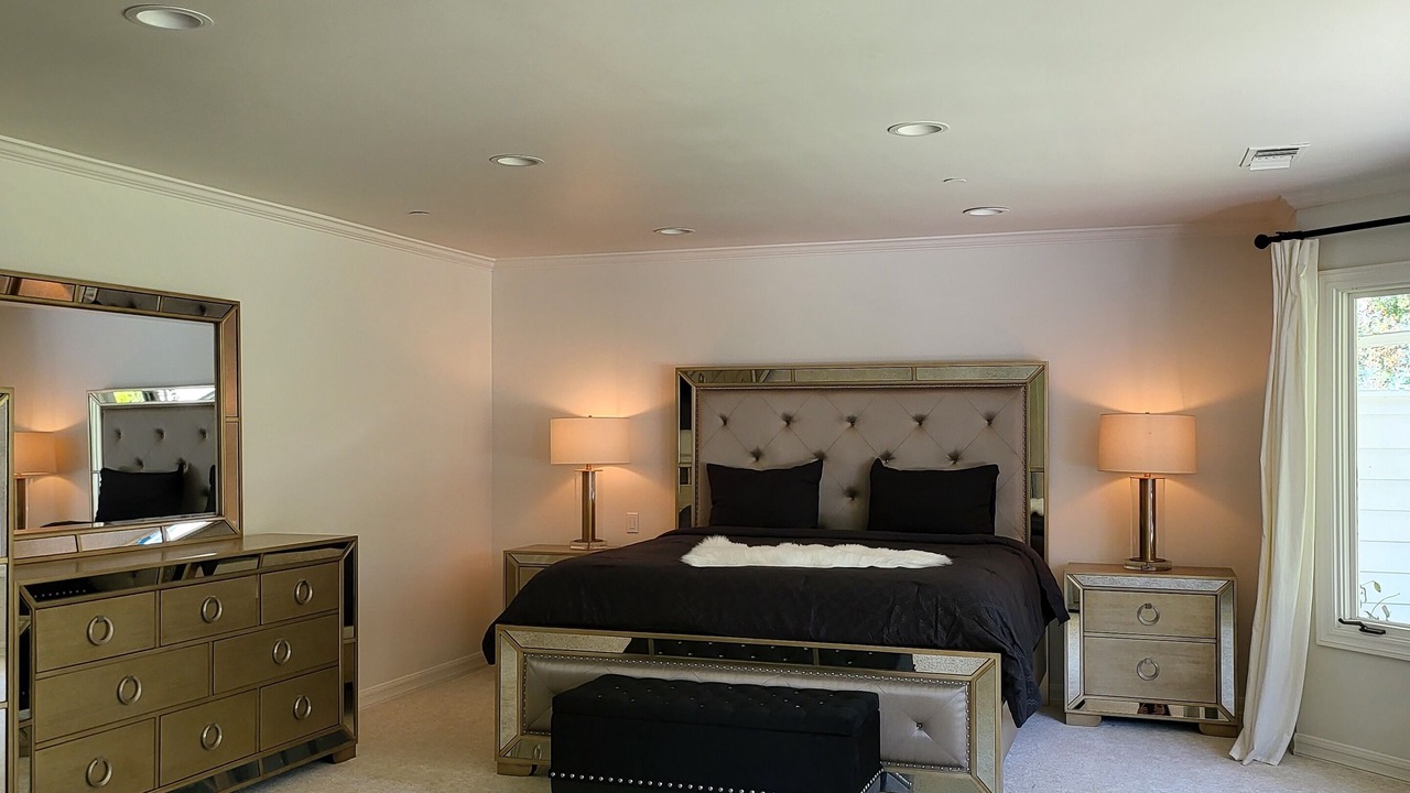 Photo of Livingroom in Cowan Heights