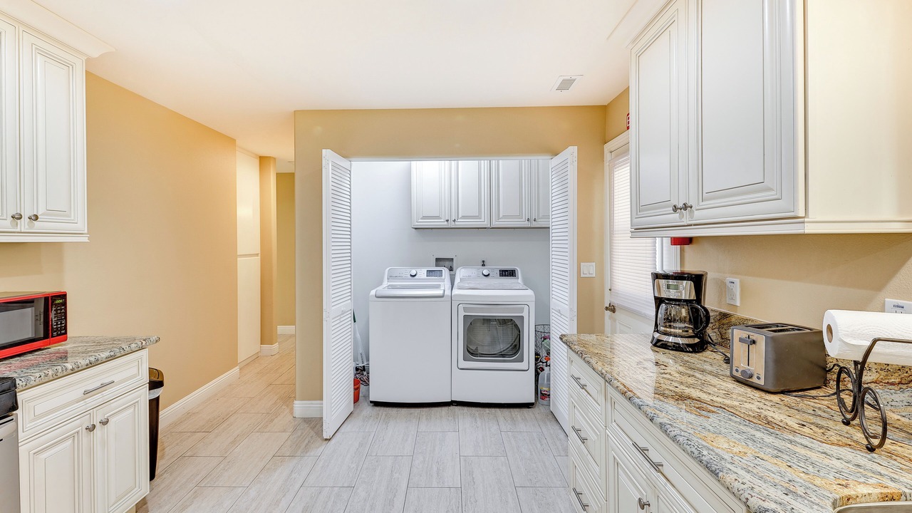 Photo of Kitchen in Lakeland Village