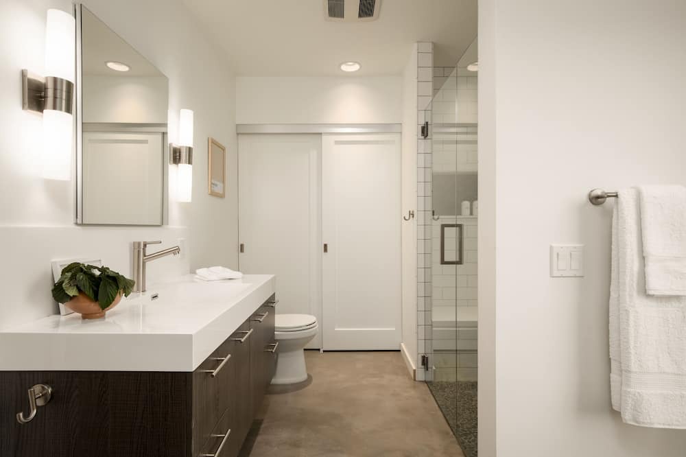 Photo of Bathroom in Joshua Tree Highlands