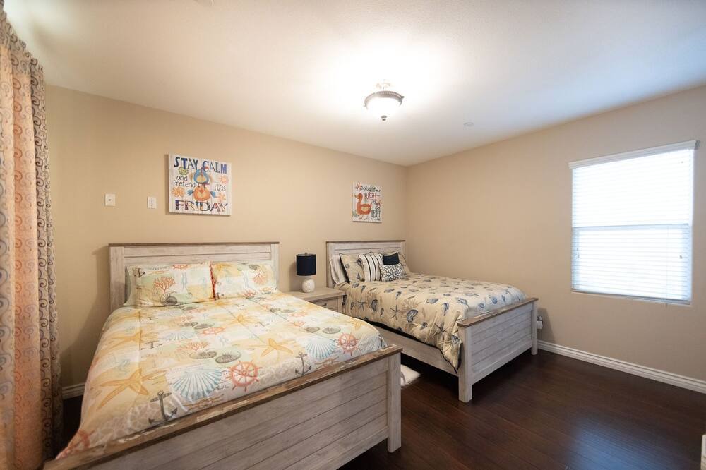 Photo of Bedroom in Garden Grove