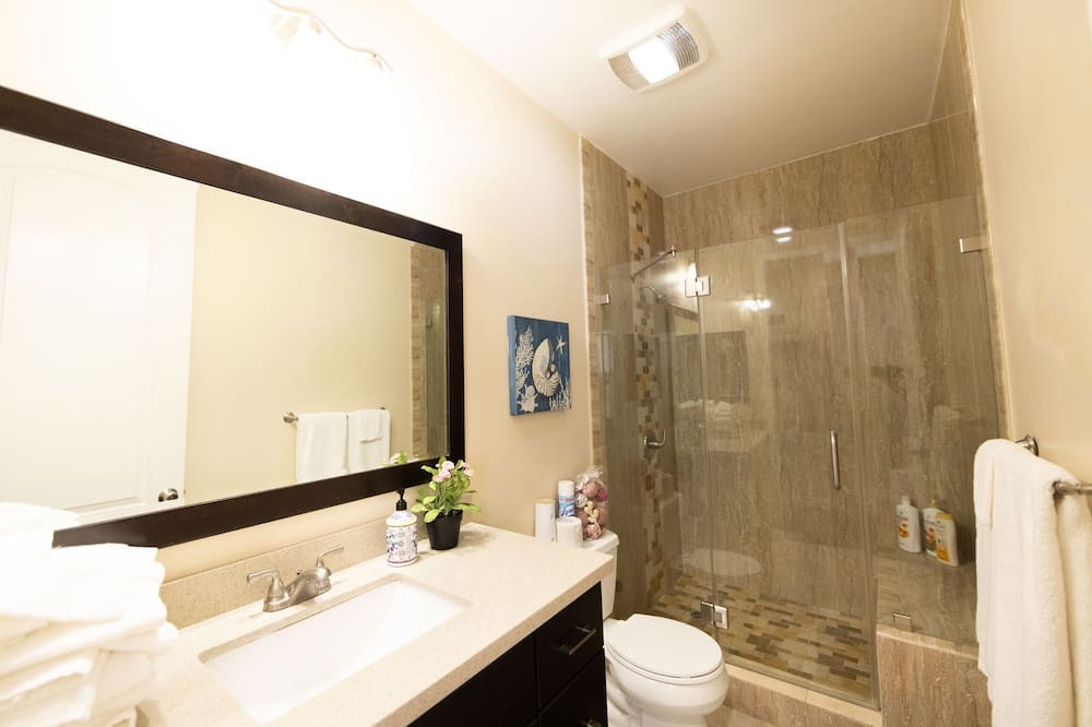 Photo of Bathroom in Garden Grove