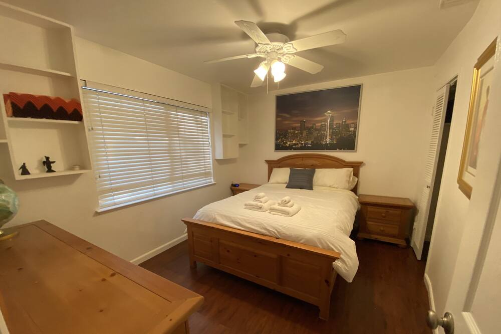 Photo of Bedroom in Citrus Heights