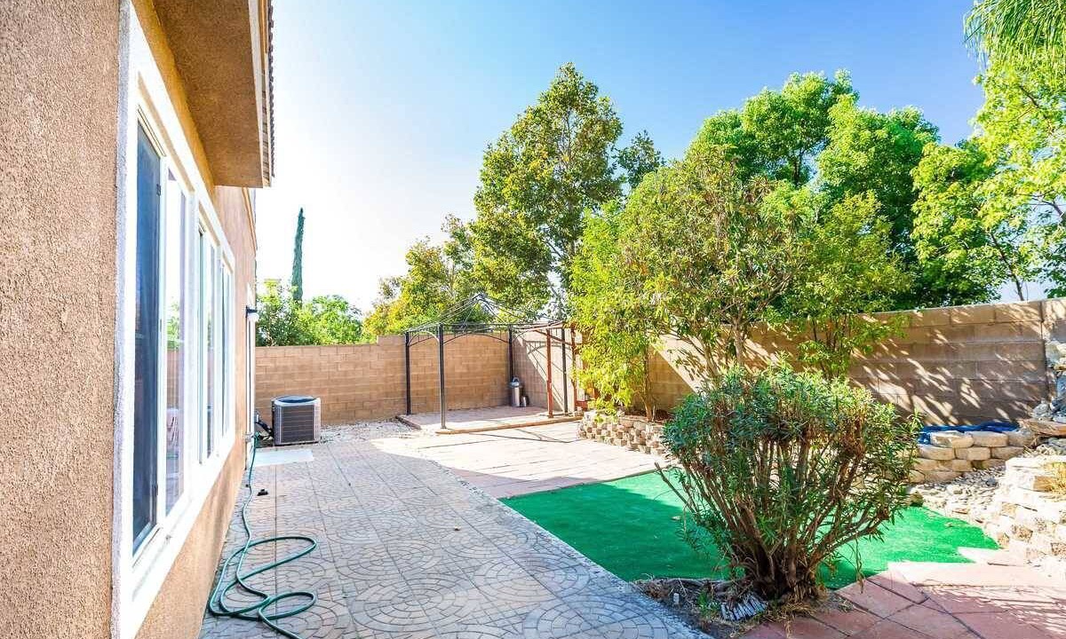 Photo of Outdoor in Southridge Village