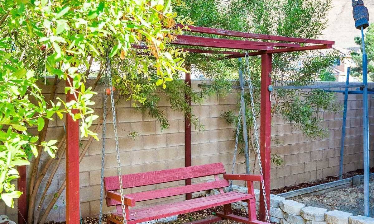 Photo of Outdoor in Southridge Village