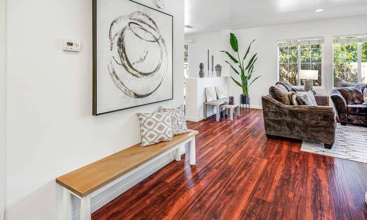 Photo of Livingroom in Southridge Village