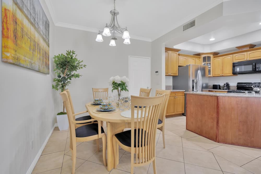 Photo of Kitchen in Pico Rivera