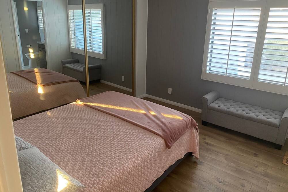 Photo of Bedroom in Thousand Palms