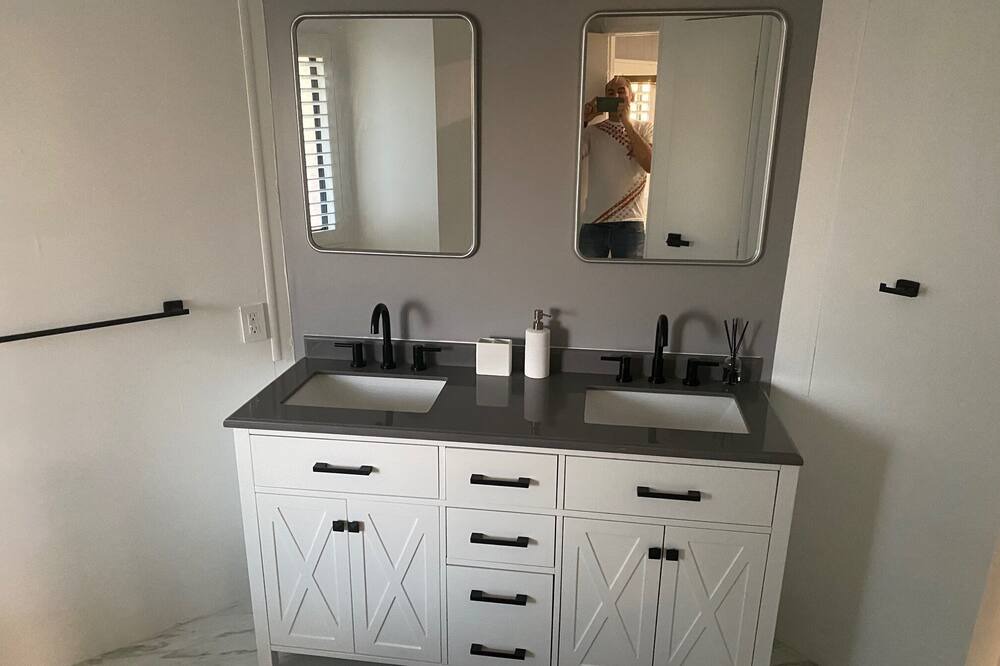 Photo of Bathroom in Thousand Palms
