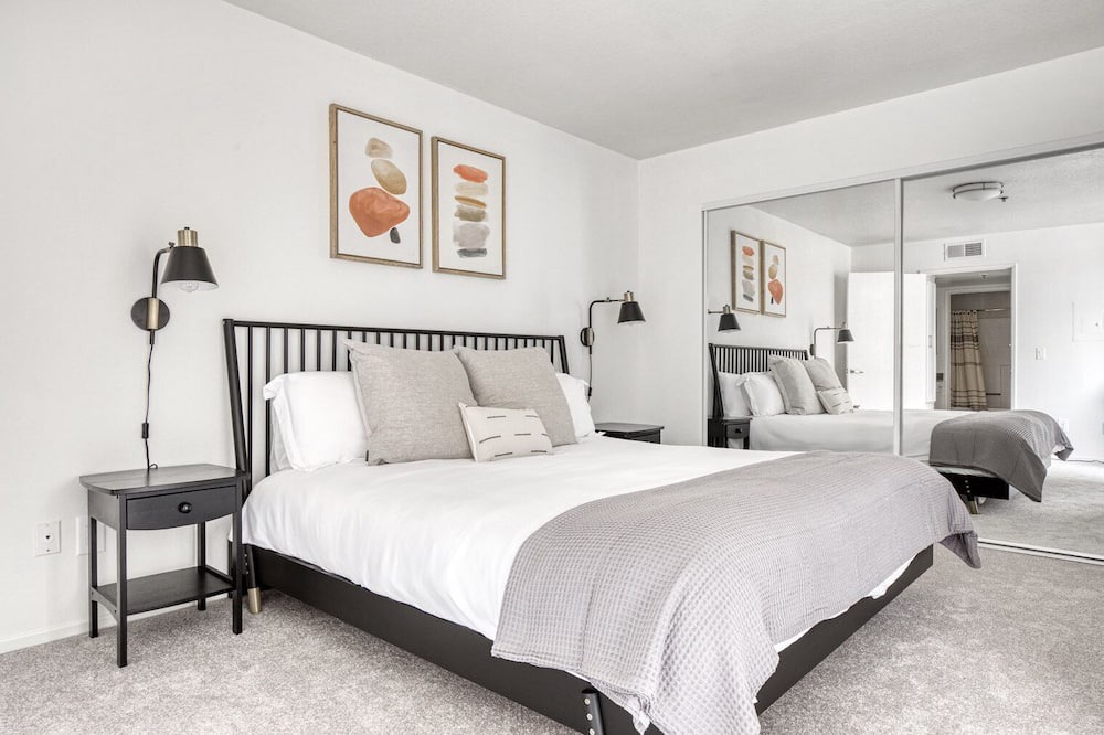 Photo of Bedroom in Los Feliz