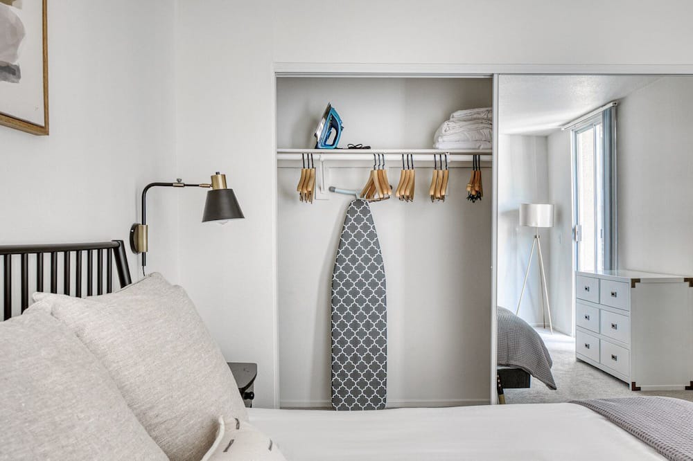 Photo of Bedroom in Los Feliz