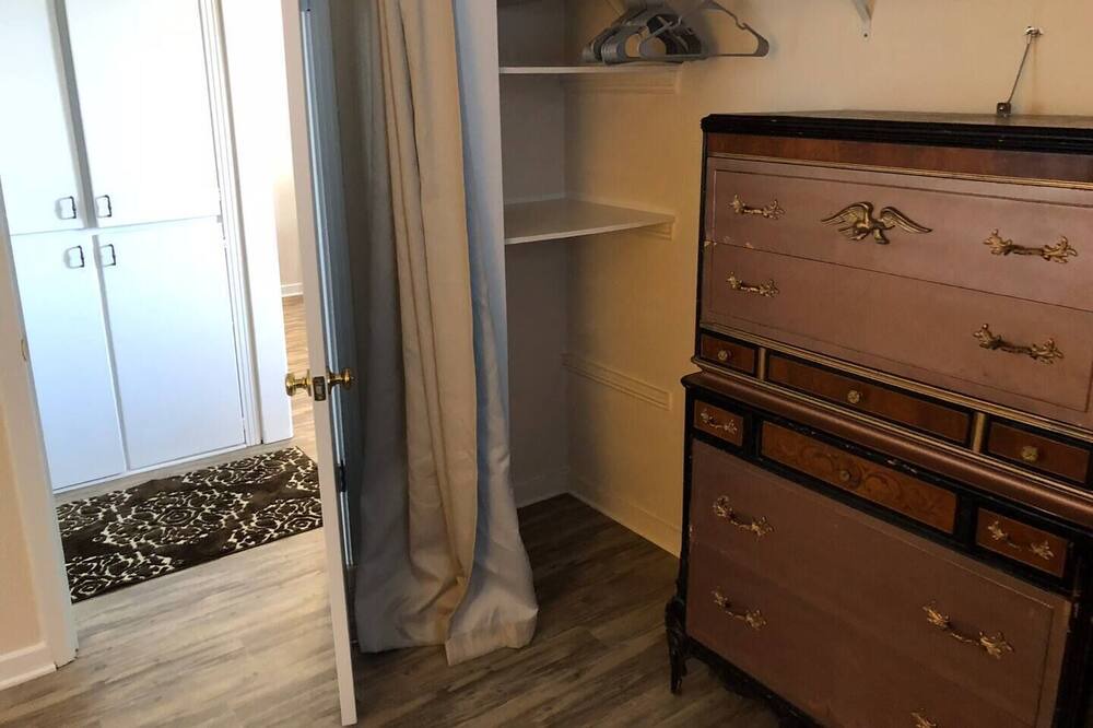 Photo of Bedroom in Eureka