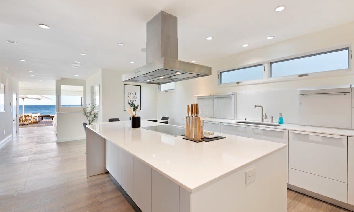 Photo of Kitchen in Eastern Malibu